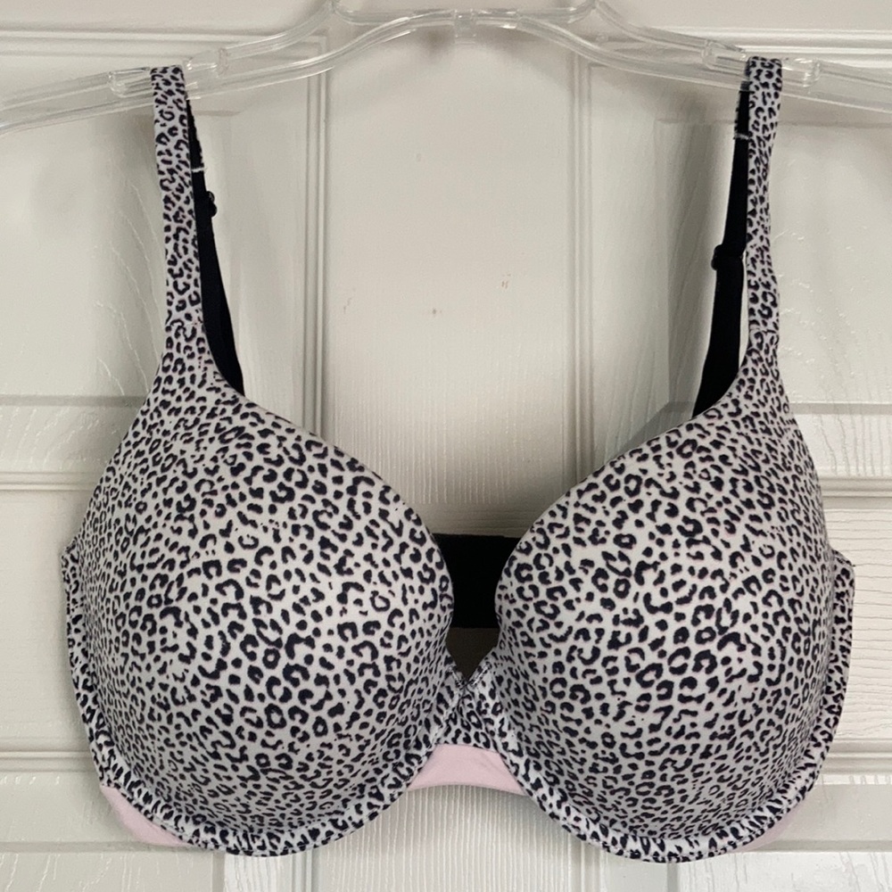 🟪 Victoria’s Secret - Body By Victoria Perfect Shape 32DDD